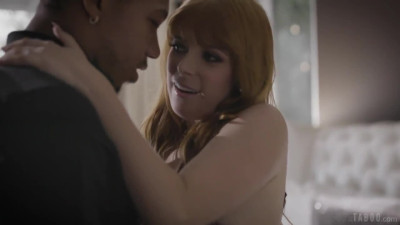 Shaved Penny Pax sensual kissing in the bed