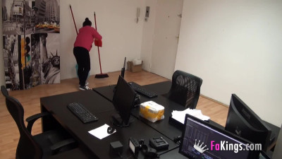 Amateur cleanest butt fuck in office